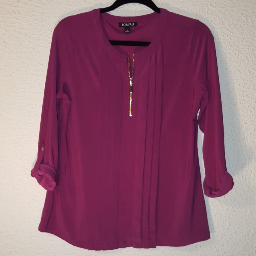 Roz & Ali pleated zip front blouse MED NWOT